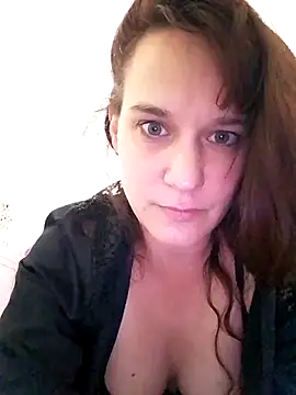 Snapshot of Maggie38 chatting on 06/06/26, 05:39 Maggie38 online show from 06/06/26, 05:39