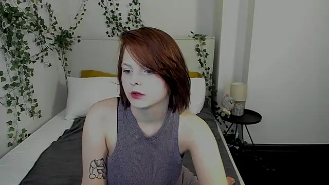 Snapshot of Charlotte_Stee chatting on 06/24/26, 01:59 Charlotte Stee online show from 06/24/26, 01:59