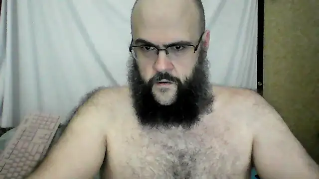 Snapshot of BriTheTopBear chatting on 06/21/26, 01:19 BriTheTopBear online show from 06/21/26, 01:19