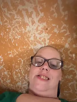 SlayNPlay online show from 04/24/26, 02:47