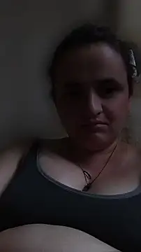 Snapshot of AnabelBexley chatting on 06/18/26, 04:00 AnabelBexley online show from 06/18/26, 04:00