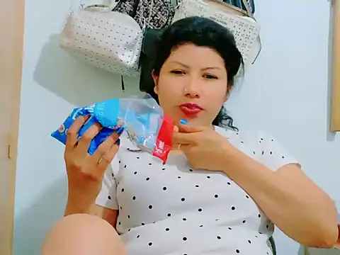 MojaditPussy online show from 05/13/26, 06:16