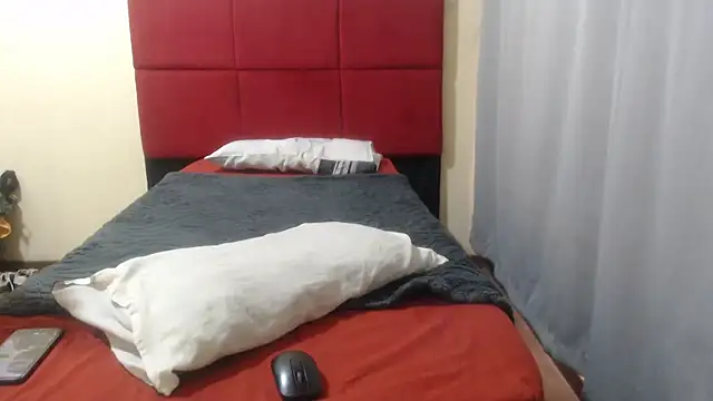 Snapshot of SexyBooty_xx chatting on 06/19/26, 08:18 SexyBooty xx online show from 06/19/26, 08:18