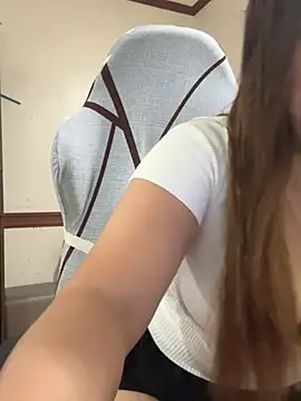 avasofiax online show from 04/09/26, 10:09