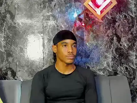 axel silva4 online show from 06/09/26, 07:36