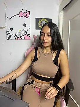 Snapshot of DulceLatinaxo chatting on 07/07/26, 01:08 DulceLatinaxo online show from 07/07/26, 01:08