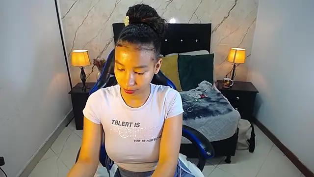 hasley cute online show from 05/14/26, 02:24