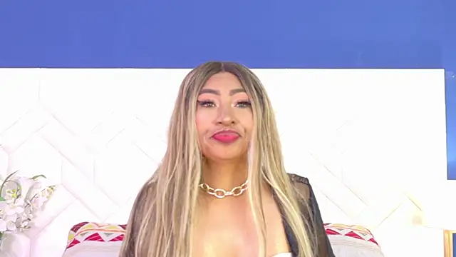 Kiara Parker  online show from 05/03/26, 05:19