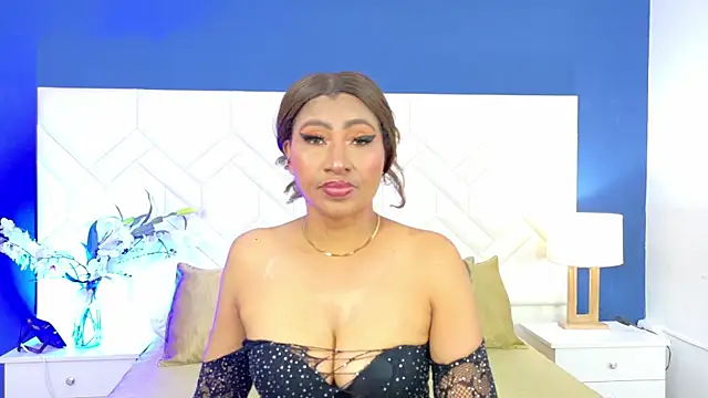 Kiara Parker  online show from 07/05/26, 08:16