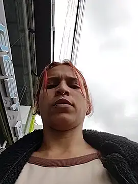 Mia 0-4 online show from 04/18/26, 07:58