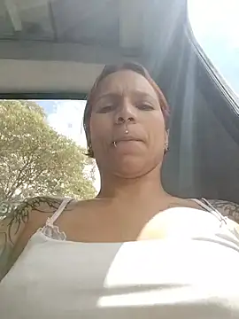Mia 0-4 online show from 04/23/26, 04:09