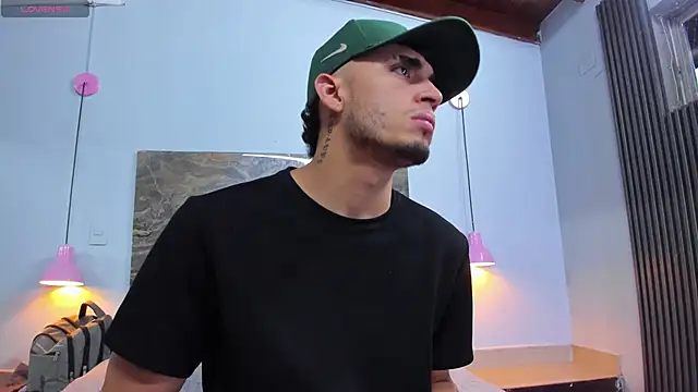 James-06 online show from 04/27/26, 11:52