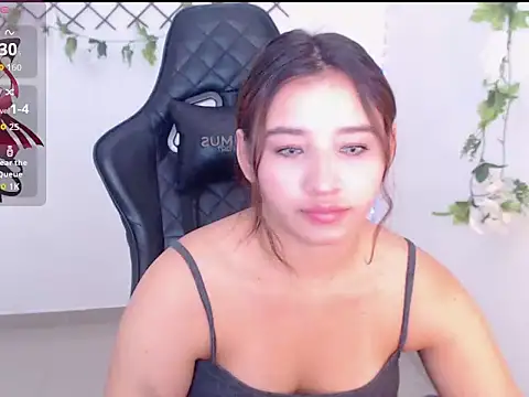 Snapshot of kimtaj_x chatting on 05/21/26, 07:15 kimtaj x online show from 05/21/26, 07:15