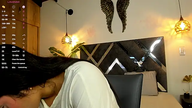 Sara correaa69 online show from 04/15/26, 11:39