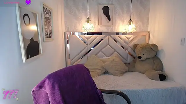 ahmy  online show from 04/28/26, 07:41