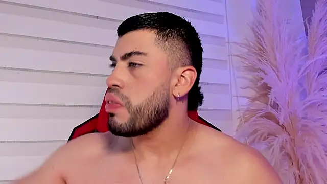 Alexander Diazz online show from 05/09/26, 02:55