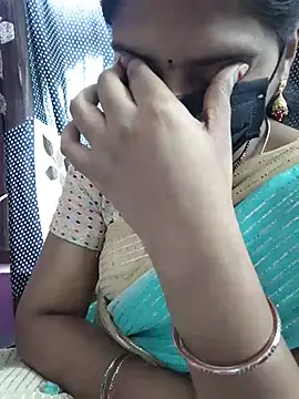 Snapshot of Vasundhara_telugu chatting on 07/01/26, 07:10 Vasundhara telugu online show from 07/01/26, 07:10