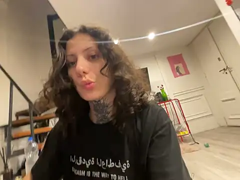 Lollych3rryp0p online show from 04/16/26, 02:45