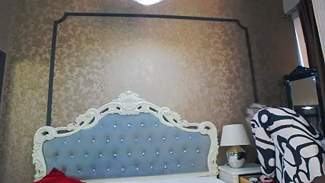 Snapshot of Ivy_Quin chatting on 06/05/26, 04:30 Ivy Quin online show from 06/05/26, 04:30