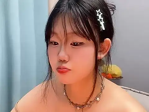 Lilababy00 online show from 04/09/26, 02:11