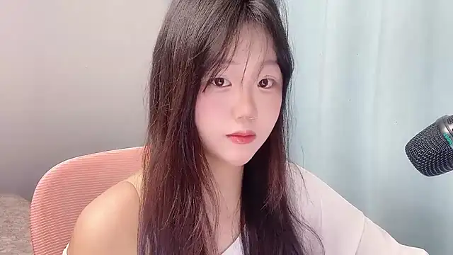 Lilababy00 online show from 04/21/26, 02:15