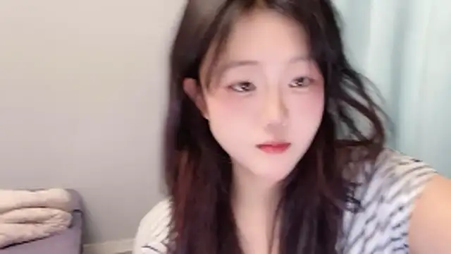 Lilababy00 online show from 04/29/26, 12:53
