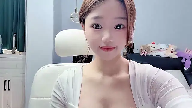 Lilababy00 online show from 05/22/26, 03:24
