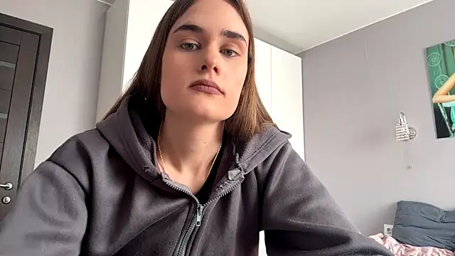 SharellFraleigh online show from 04/10/26, 12:10