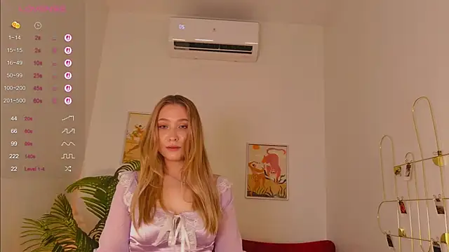 Emilicious online show from 05/19/26, 02:23