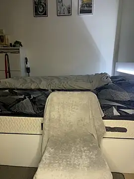 segbemal online show from 04/26/26, 01:53