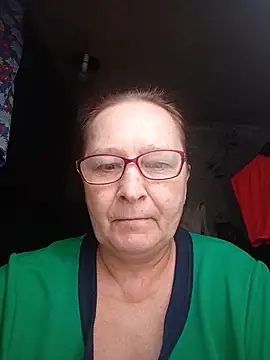 Snapshot of IngaLuna48 chatting on 04/13/26, 11:37 IngaLuna48 online show from 04/13/26, 11:37