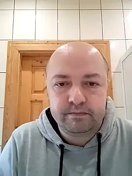 Luceriusbigass online show from 04/29/26, 02:10