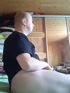 Luceriusbigass online show from 05/24/26, 07:24