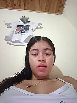 Snapshot of Kloe_zaf chatting on 06/30/26, 06:25 Kloe zaf online show from 06/30/26, 06:25