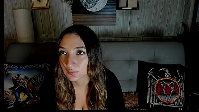 Alucarda666 online show from 07/04/26, 09:10