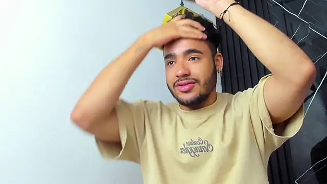 Snapshot of tyagofdef chatting on 04/07/26, 11:26 tyagofdef online show from 04/07/26, 11:26