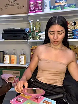 AMBERBUNNY  online show from 05/25/26, 11:16