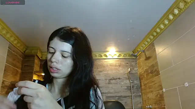 Sophie Copers online show from 04/21/26, 02:45