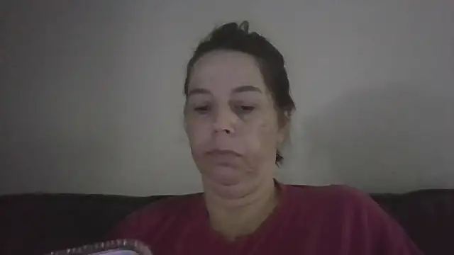 lily1982 online show from 05/17/26, 04:14
