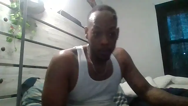 Snapshot of zdaddymm chatting on 07/08/26, 03:05 zdaddymm online show from 07/08/26, 03:05