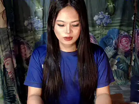 Snapshot of Alexafoxtt chatting on 04/23/26, 12:51 Alexafoxtt online show from 04/23/26, 12:51