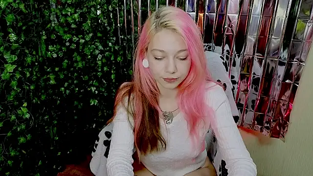 Sansarella online show from 01/23/25, 06:35