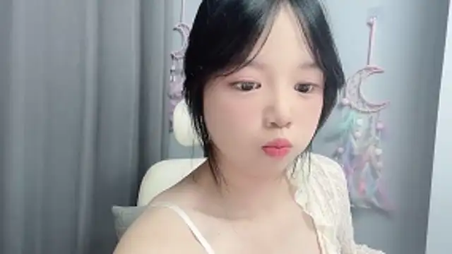 Snapshot of Xiaoqing00 chatting on 05/19/26, 05:25 Xiaoqing00 online show from 05/19/26, 05:25