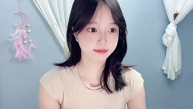 Xiaoqing00 online show from 06/14/26, 05:42