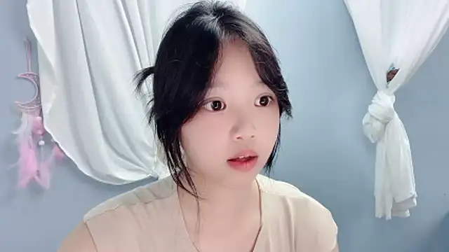 Xiaoqing00 online show from 06/25/26, 05:12