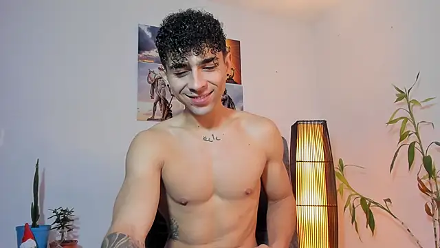 Snapshot of Alex_zt7 chatting on 05/30/26, 01:41 Alex zt7 online show from 05/30/26, 01:41