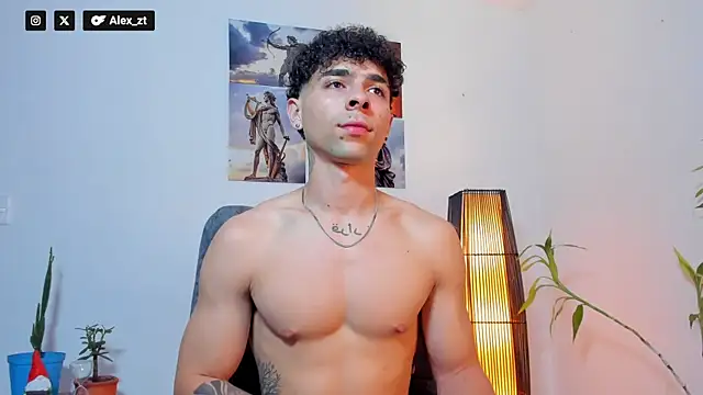 Snapshot of Alex_zt7 chatting on 07/17/26, 07:30 Alex zt7 online show from 07/17/26, 07:30