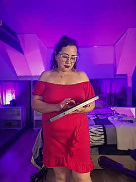 Snapshot of Jenifer_cruz chatting on 04/11/26, 07:45 Jenifer cruz online show from 04/11/26, 07:45