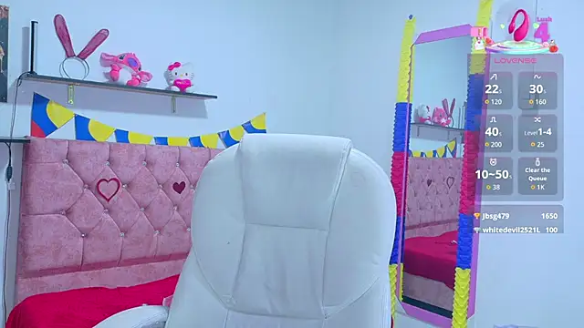 VelinaHoney online show from 06/30/26, 12:28
