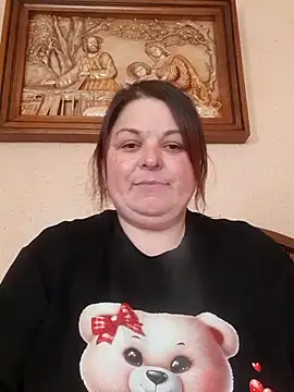 Snapshot of Dear_Natalia chatting on 04/17/26, 01:03 Dear Natalia online show from 04/17/26, 01:03